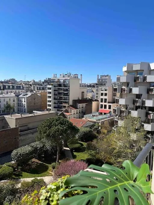 Typique Parisien Apartment *